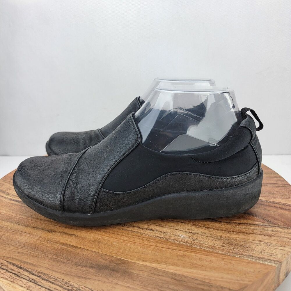 Clarks Cloudsteppers Womens Size 7 Black Sillian Paz Slip On Flat Loafer Shoes